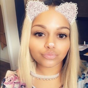 Meet your Posher, Diana